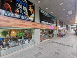 High Point (D9), Retail #475323471